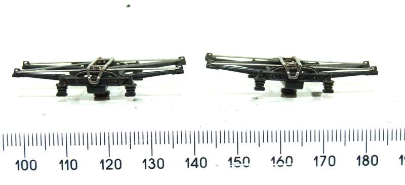 LIMA HO: 1pr SAR E5 Locomotive Pantographs  in Good condition(with Springs) for Parts.(Italy)