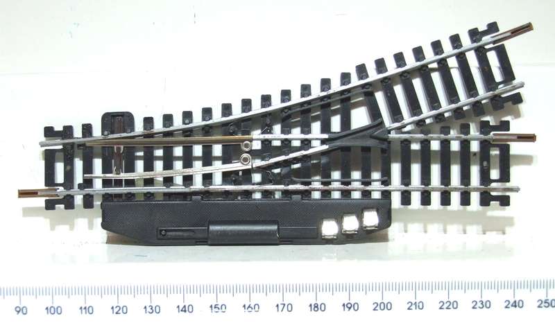 LIMA HO/OO:  Steel Electro-Magnetic LH Point in Good Used and Un-Boxed Condition.(Italy)