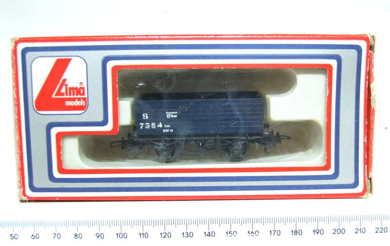 LIMA HO: British Coal Hopper in Good Boxed condition (Italy)