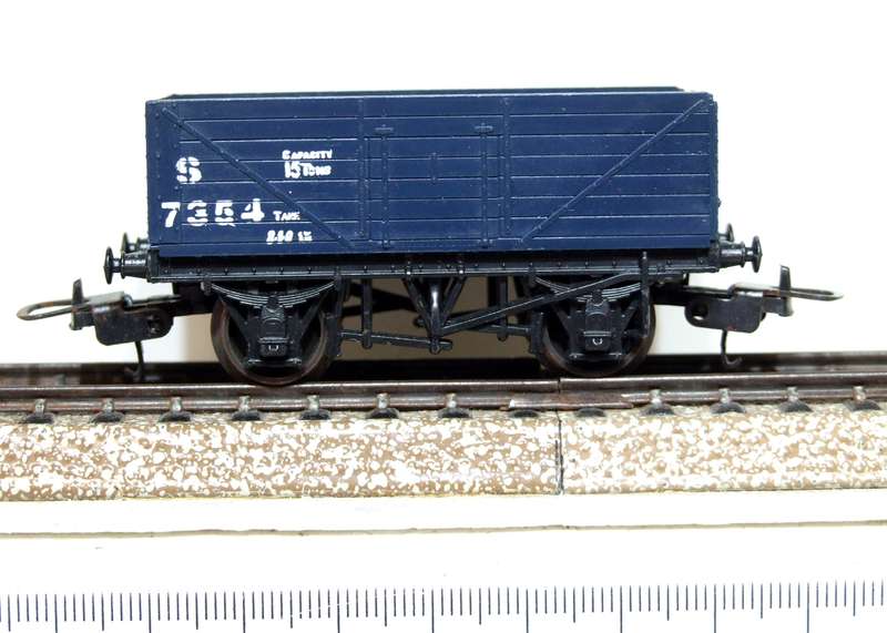 LIMA HO: British Coal Hopper in Good Boxed condition (Italy)