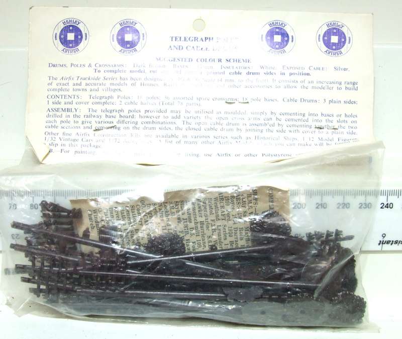 AIRFIX OO/HO: 18pc Telegraph Poles & Cable Drums+Pins in New Packed Condition(England)