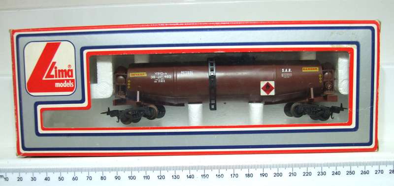 LIMA HO: SAR FDX Petrol Tanker Wagon in Very Good Boxed Condition (Italy)