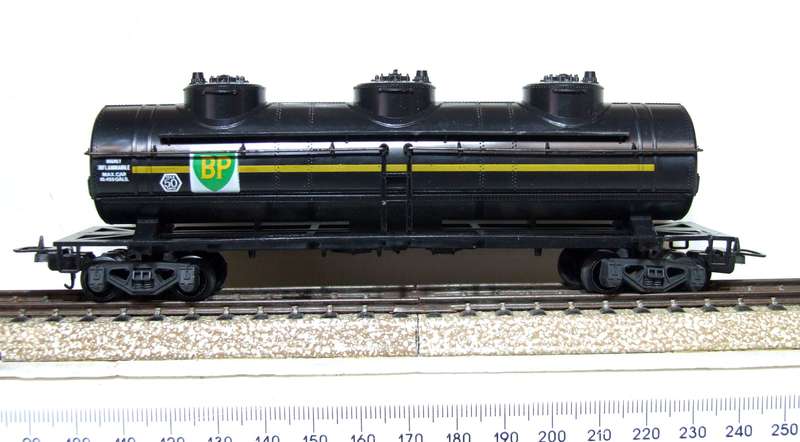 LIMA HO: BP Three Dome Petrol Tanker Wagon in Fair Boxed Condition (Italy)
