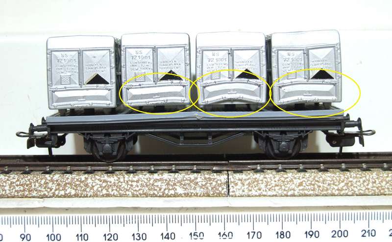 MARKLIN HO: Vintage `DB` Multi Container Wagon in Fair Un-boxed condition (Germany)