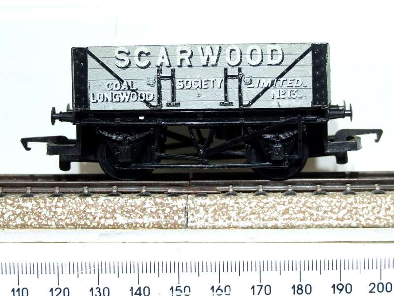 HORNBY OO:  Vintage English "SCAR WOOD" Plank Car in Good Un-Boxed condition.