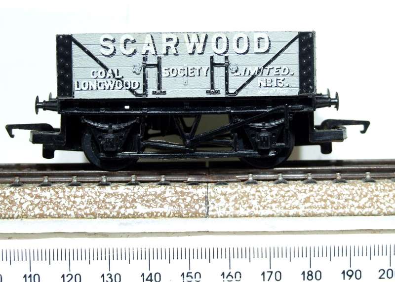 HORNBY OO:  Vintage English "SCAR WOOD" Plank Car in Good Un-Boxed condition.