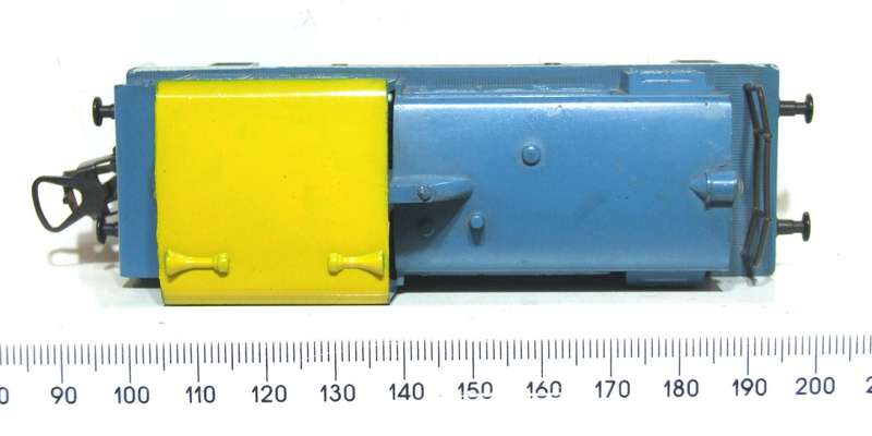 LIMA OO:  English Diesel Locomotive in Good Un-boxed and Used Condition(Italy)