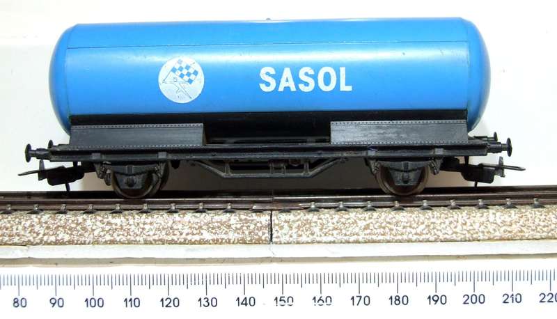 LIMA HO: Vintage SASOL Tanker Wagon in Fair Un-Boxed Condition (Italy)