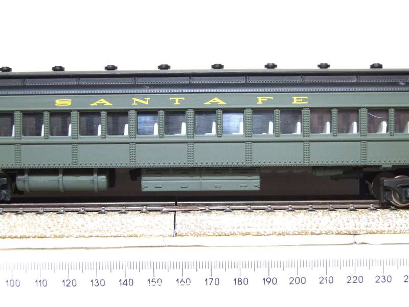 BACHMANN SPECTRUM OO:  Detailed American "SANTA FE" Passenger Coach in Good Un-Boxed condition.