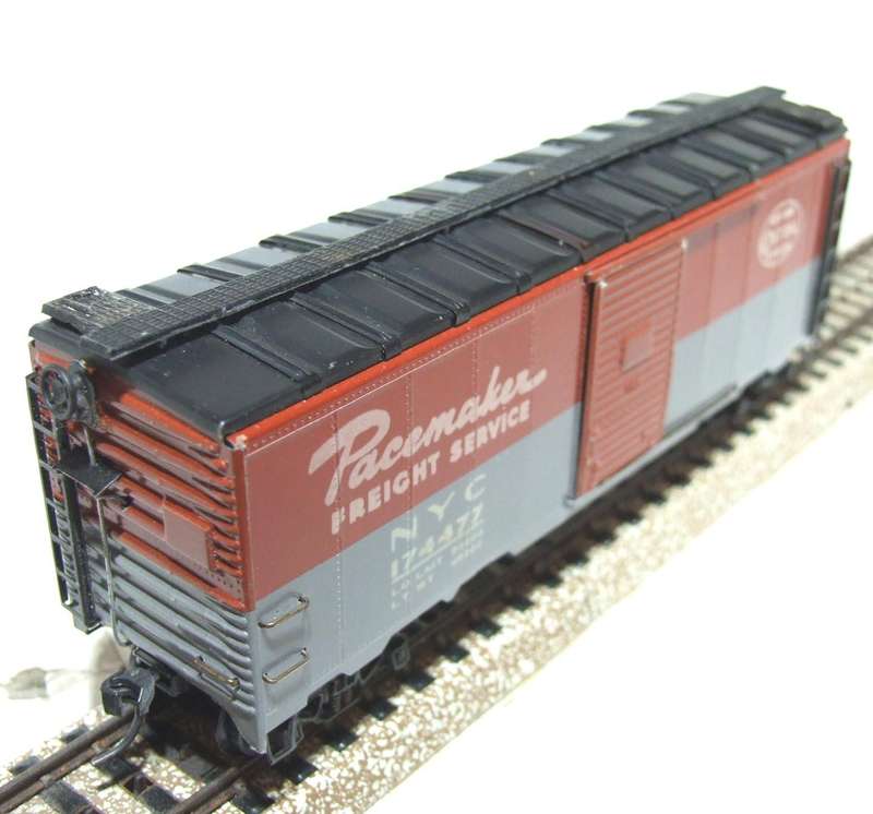 AMS HO: Detailed Brass NYC 40' Box Car with Sliding Doors in Good Un-Boxed condition.(USA)