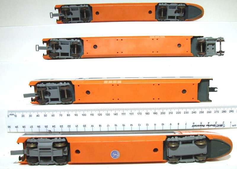 LIMA HO:  RARE Vintage SNCF HS Train Set without the TGV Logo in Good Un-Boxed condition (Italy)