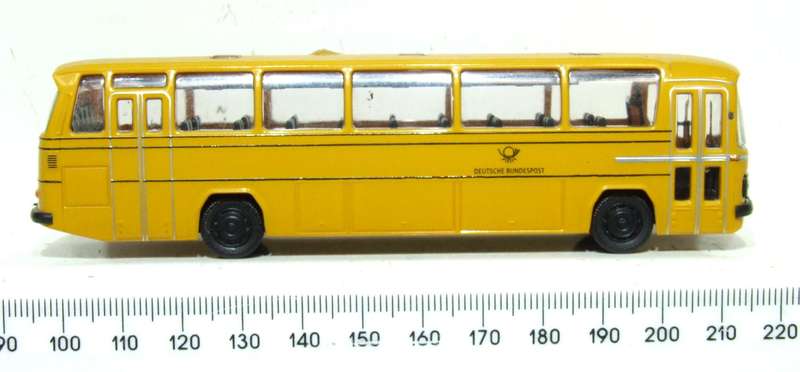 BUS HO: Highly Detailed DB Railways Plastic Mercedes Benz Bus in Good Un- Boxed Condition.