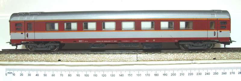 LIMA HO: SNCF TEE "Grand Comfort" 1st Class Coach in Good, Used and Un-boxed condition(Italy)