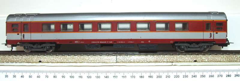 LIMA HO: SNCF TEE "Grand Comfort" 1st Class Coach in Good, Used and Un-boxed condition(Italy)
