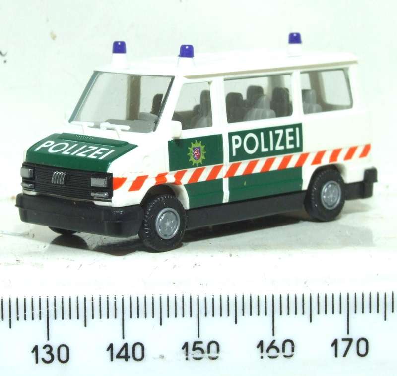 BUSCH HO: Highly Detailed Fiat DUCATO Polizei (43247)  in Like New Boxed Condition.
