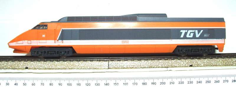 LIMA HO:  Vintage SNCF TGV High Speed Dummy Locomotive in Good Un-Boxed condition.