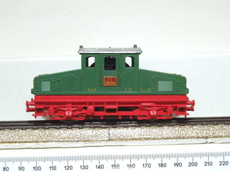 LIMA HO:  SNCF  Shunter Locomotive in Good Un-boxed and Used Condition(Italy)