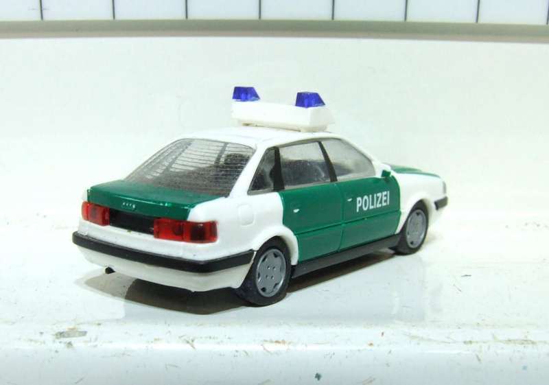 RIETZE HO: Highly Detailed AUDI 80 Polizei Car in Good Used Boxed Condition.(Germany)