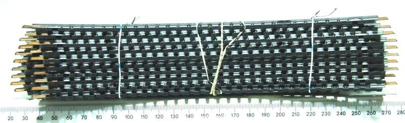 LIMA HO: 18pc Curved 360 deg (393030) Steel Track in Fair Used un-boxed condition.(Italy))