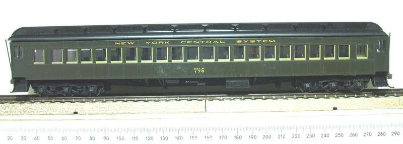 BRANCHLINE HO: Detailed American "N.Y.C.S" Passenger Coach Kit in Good Assembled Boxed Condition.(US