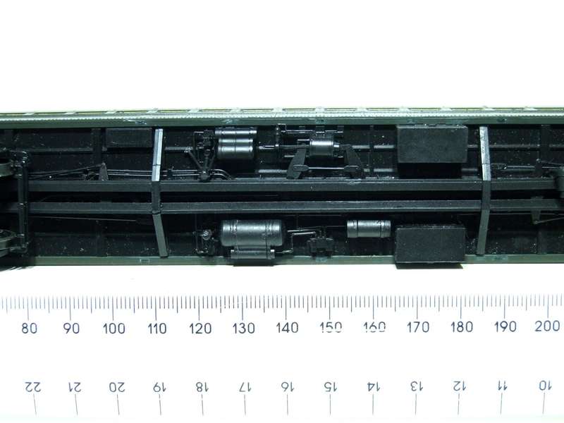 BRANCHLINE HO: Detailed American "N.Y.C.S" Passenger Coach Kit in Good Assembled Boxed Condition.(US