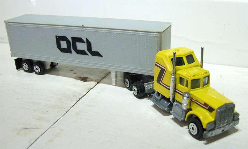 MODEL POWER HO: Detailed MACK Horse & Trailer with Container Load in Fair Boxed Condition.(HKong)