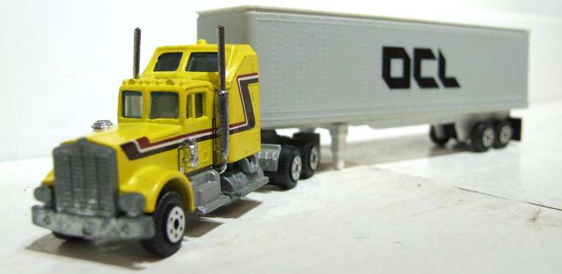 MODEL POWER HO: Detailed MACK Horse & Trailer with Container Load in Fair Boxed Condition.(HKong)