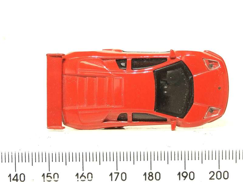 MALIBU HO: Highly Detailed Ferrari in Like New Un-Boxed Condition.