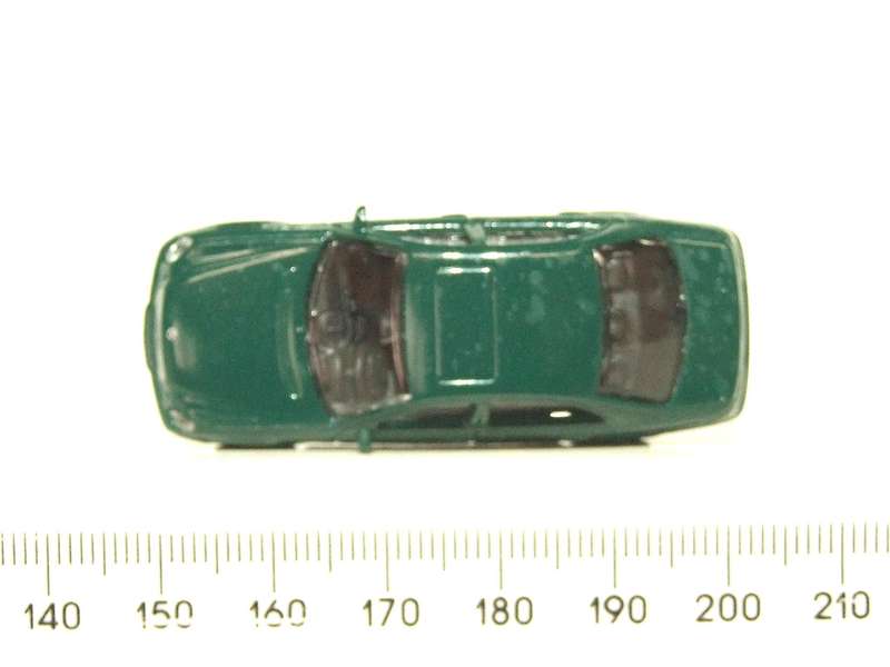 HIGH SPEED HO: Highly Detailed Mercedes Benz Saloon in Good Un-Boxed Condition.