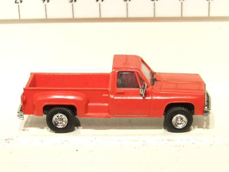 CHEVROLET HO: Detailed Plastic Chevy Truck in Good Un-Boxed Condition.