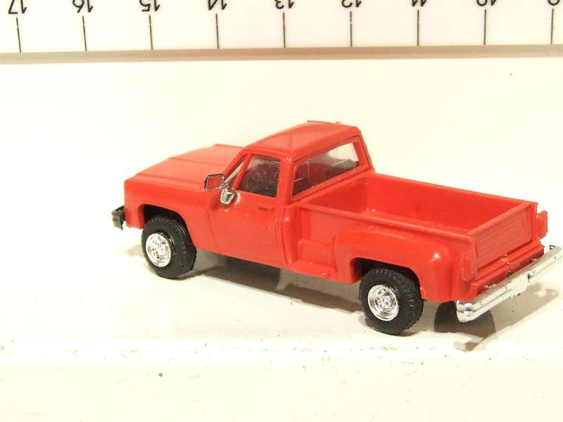 CHEVROLET HO: Detailed Plastic Chevy Truck in Good Un-Boxed Condition.