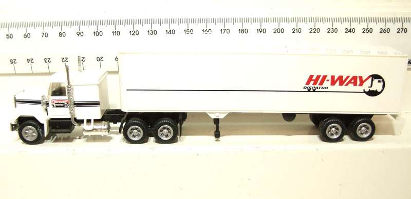 HERPA HO: Highly Detailed "HI-WAY" GMC Horse & Trailer in Good Boxed Condition.