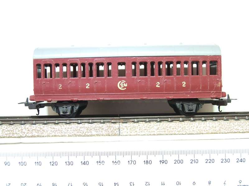 LIMA HO:  Vintage FS Junior 2nd Class Passenger Coach in Fair Un-Boxed condition (Italy)