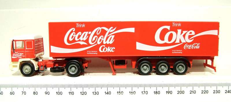 HERPA HO: Highly Detailed "COKA-COLA" MAN Horse & Trailer in Good Un-Boxed Condition.