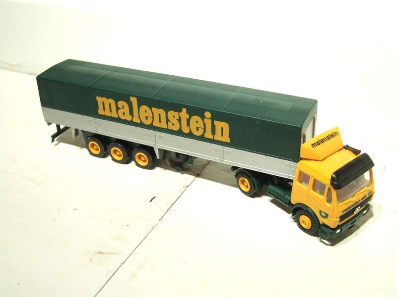 HERPA HO: Highly Detailed "MALENSTEIN" Mercedes Benz Horse & Trailer in Good Boxed Condition.