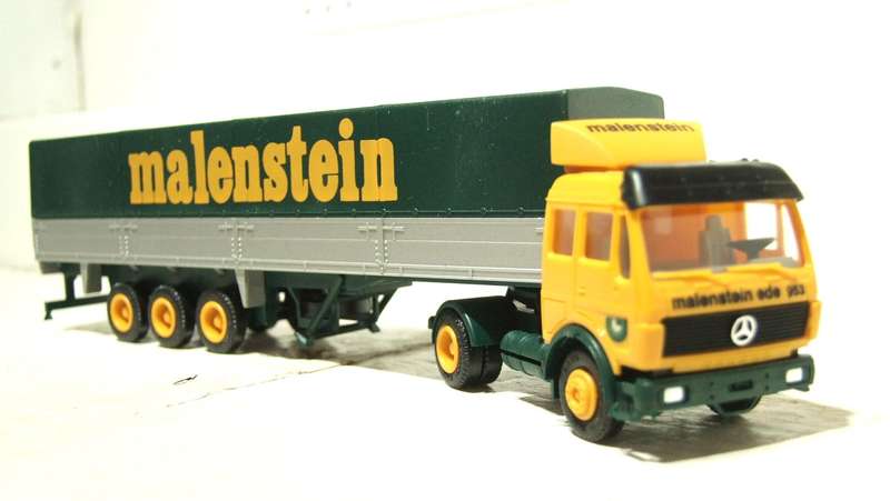HERPA HO: Highly Detailed "MALENSTEIN" Mercedes Benz Horse & Trailer in Good Boxed Condition.