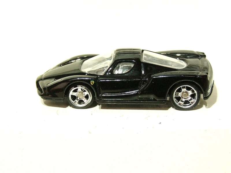 MATTEL HO: Highly Detailed Enzo Ferrari in Good Un-Boxed Condition.