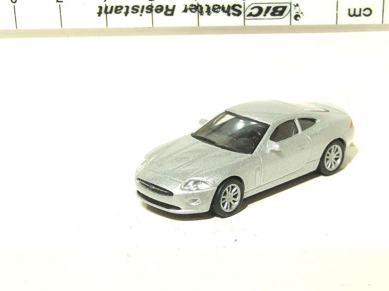 MALIBU HO: Highly Detailed Jaguar in Like New Un-Boxed Condition.