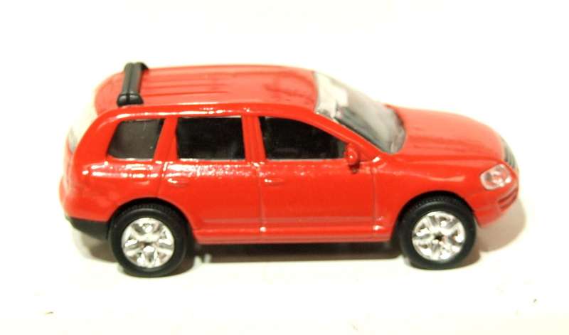 HIGH SPEED HO: Highly Detailed VW Touareg SUV in Very Good Un-Boxed Condition.