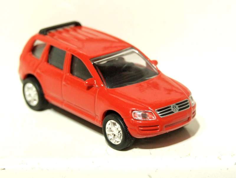 HIGH SPEED HO: Highly Detailed VW Touareg SUV in Very Good Un-Boxed Condition.