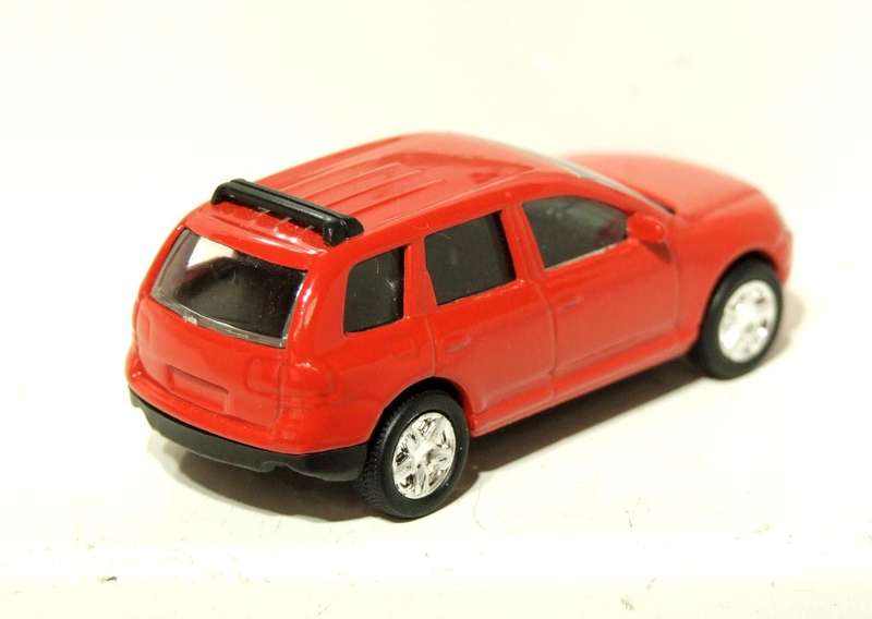 HIGH SPEED HO: Highly Detailed VW Touareg SUV in Very Good Un-Boxed Condition.