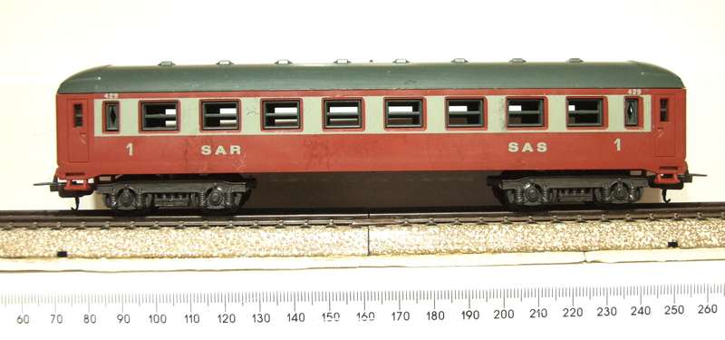 LIMA HO:  Vintage SAR Junior Orange Express Passenger Coach in Good Un-Boxed condition (Italy)