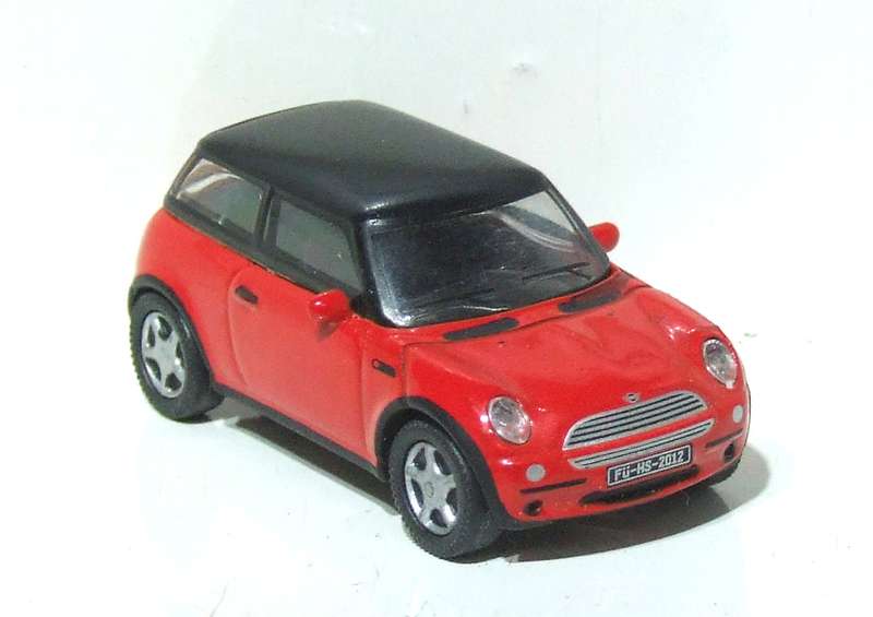 HIGH SPEED HO: Highly Detailed Mini Cooper in Very Good Un-Boxed Condition.