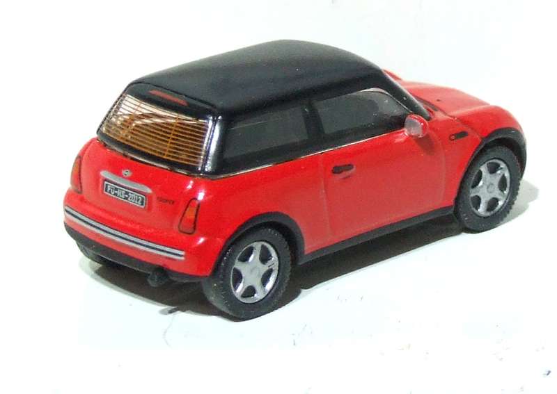 HIGH SPEED HO: Highly Detailed Mini Cooper in Very Good Un-Boxed Condition.