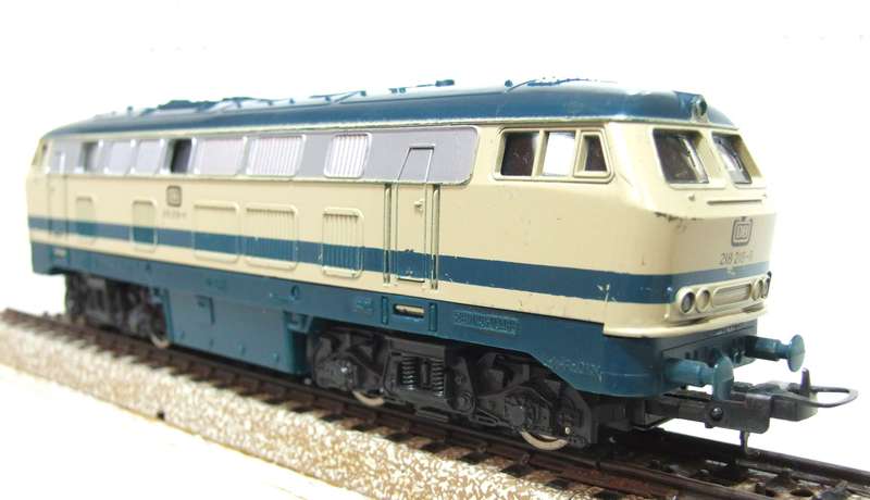 LIMA HO:  DB 1632 Class 218-6  Diesel Loco in Good Un-Boxed Operational condition.(Italy)