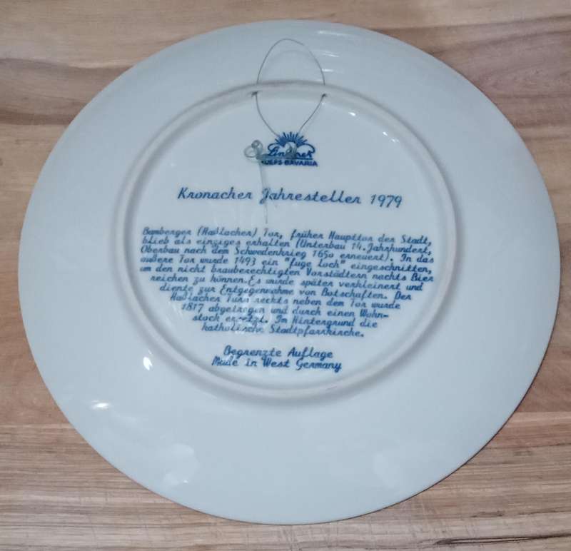 Lindner Kueps Bavaria display plate. Blue and White display plate