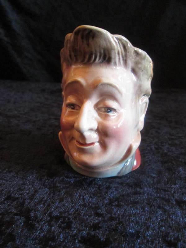 Beswick "Pecksniff" Milk Jug of 6.5cm high