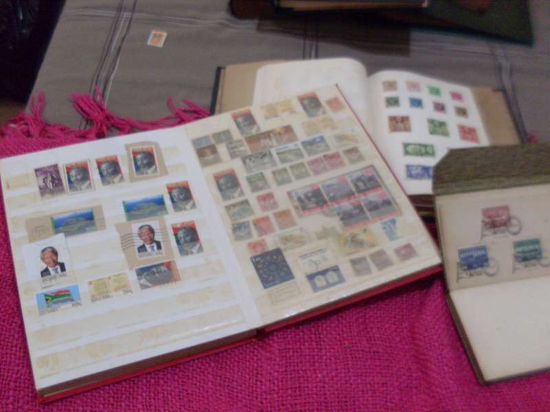 16 KG OF MIXED LOOSE WORLD POSTAGE STAMPS /FDCS/ALBUMS/M CARDS ETC ETC ETC