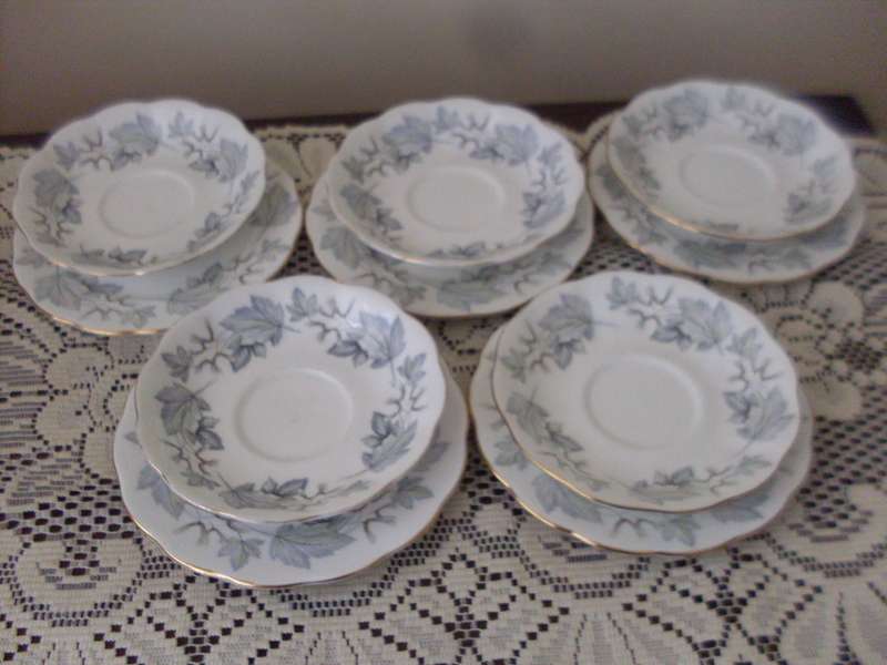 ROYAL ALBERT REPLACEMENT 5 SAUCERS  5 SIDE PLATES...SILVER MAPLE
