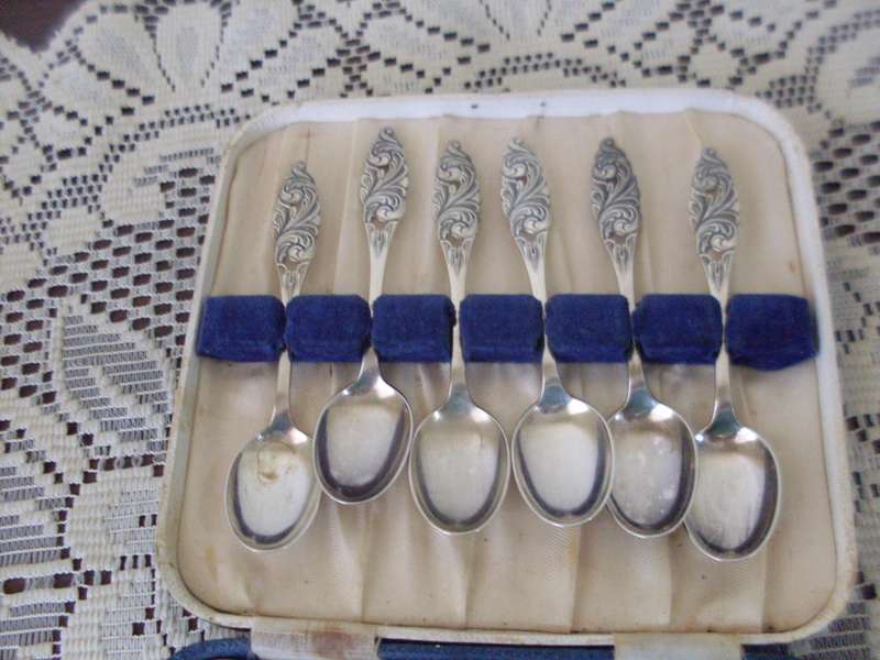 BOXED 6 TEASPOONS....MARTHINSEN NORWAY